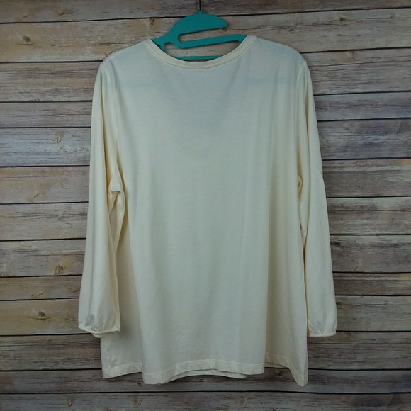 Long Sleeve Knit Top with Unique Details - Picture 3 of 5